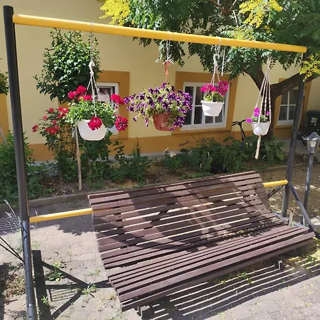 Levendula Udvarhaz Appartement *